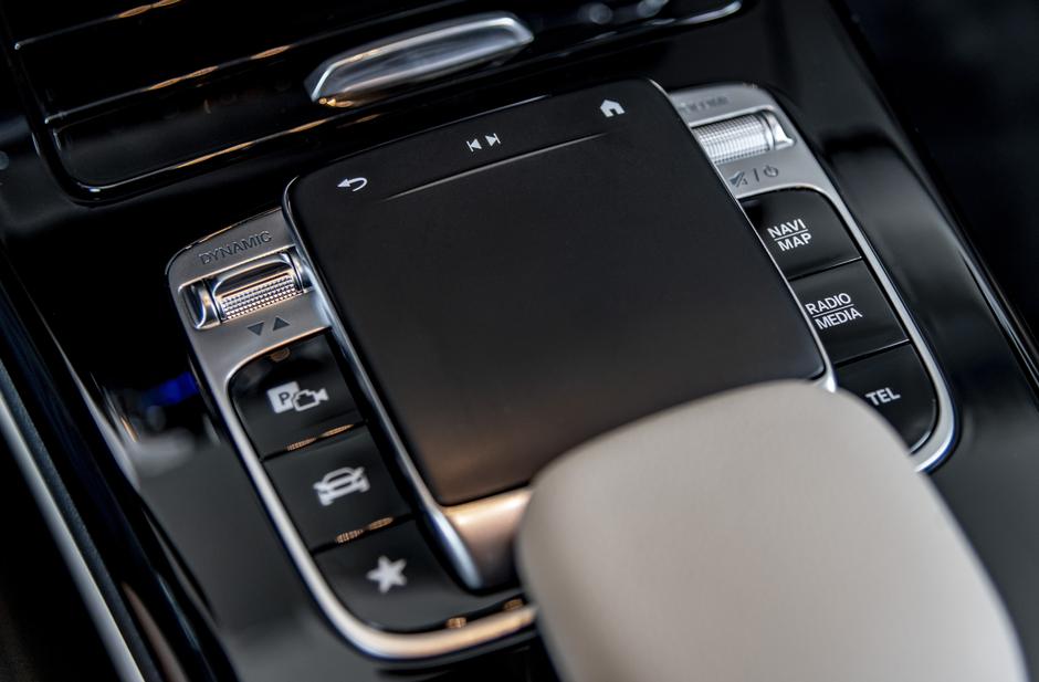 Mercedes-Benz MBUX | Avtor: Mercedes-Benz AG