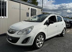 Opel Corsa 1.4 16V 1.LASTNIK SLO  BLACK   WHITE...