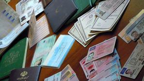 Ponarejeni dokumenti