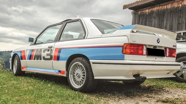 BMW M3 E30
