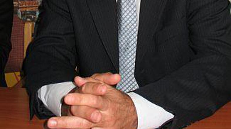 Večina direktorjev bo prejela okoli 1.000 evrov nagrade bruto.