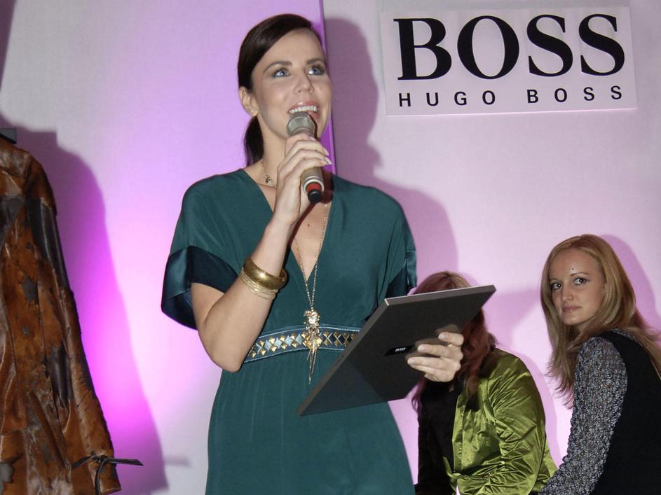 Prireditev je povezovala modna navdušenka Lorella Flego.