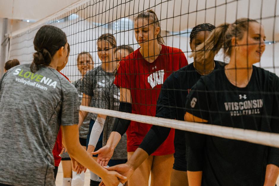 Trening Wisconsin Badgers s slovensko kadetsko reprezentanco | Avtor: UW-Madison Athletics