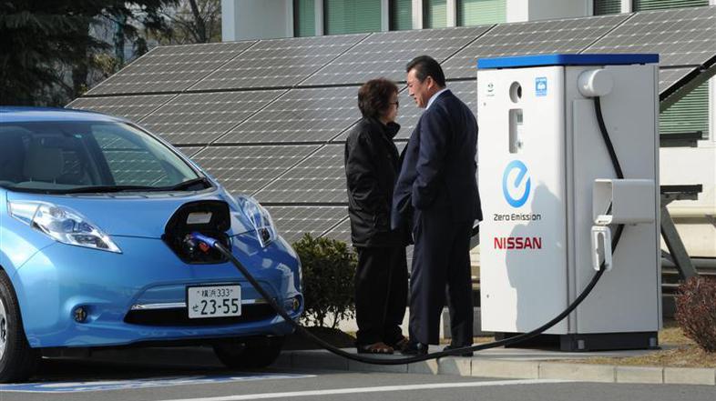 Nissan leaf