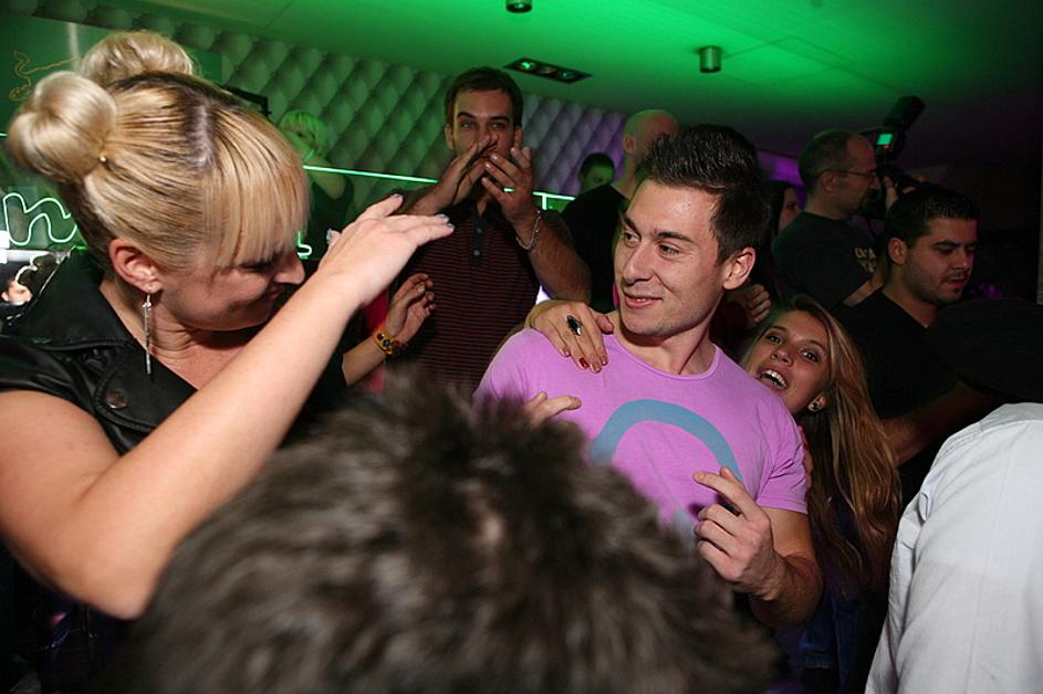 Gramophonedzie razplesal Shamaballo