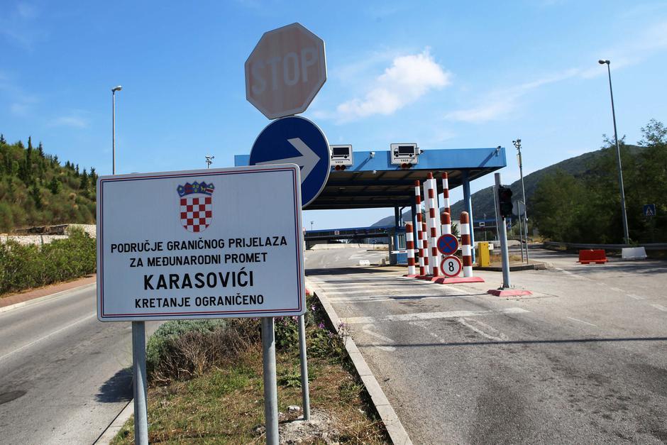 mejni prehod Karasovići Debeli Brijeg | Avtor: Facebook