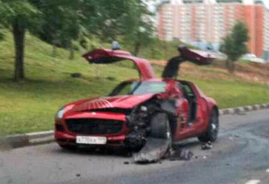 Mercedes-benz SLS AMG