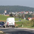 Glavna prometna žila skozi Občino Mirno Peč je neprimerno vzdrževana in nevarna 