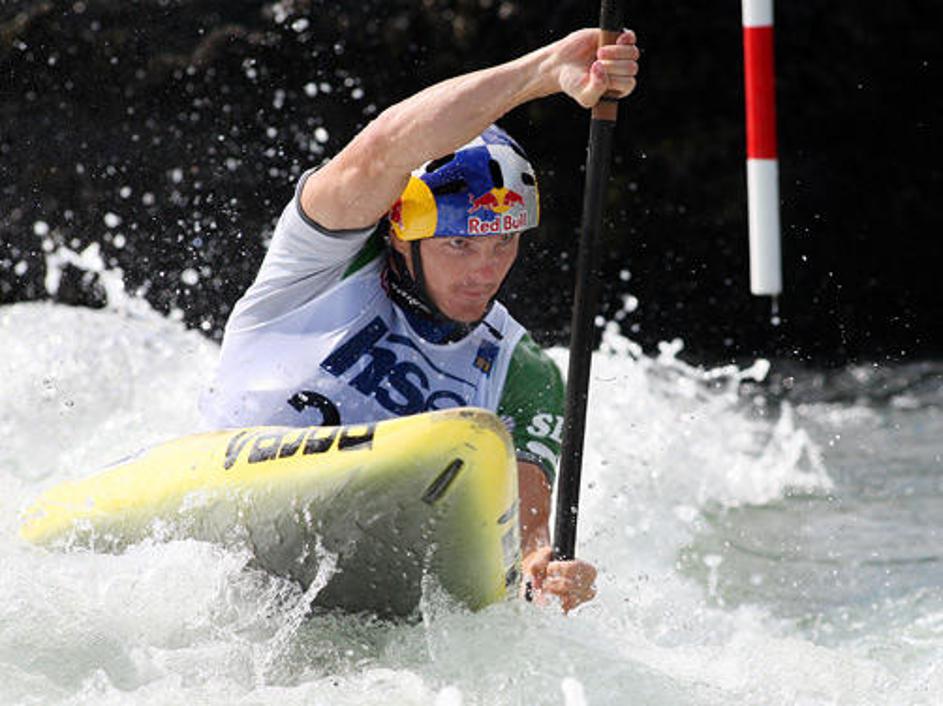 Peter Kauzer je z odliko opravil delo v Tacnu.