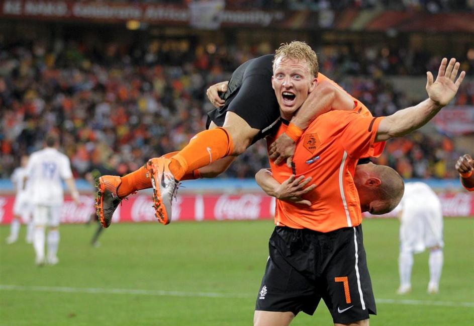 Dirk Kuyt Wesley Sneijder gol zadetek veselje proslava proslavljanje