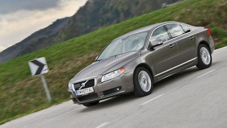 S80 je skladno oblikovan izdelek.