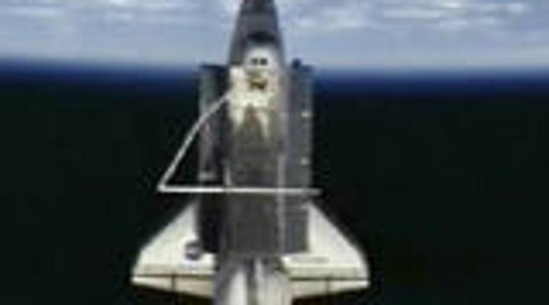 Ameriško vesoljsko plovilo Discovery naj bi ponoči poletelo proti Mednarodni ves