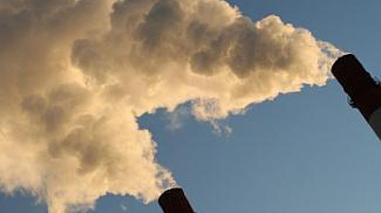 Kitajska mesta so zaradi hitrega razvoja industrije vse bolj onesnažena, prvak m