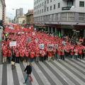 Višje plače so sindikati zahtevali že na demonstracijah 17. novembra 2007. (Foto