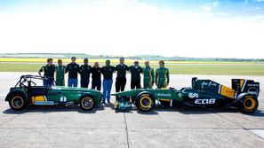 Malezijski Lotus in Caterhamov model seven odslej pod isto streho. (Foto: Team L