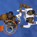 LeBron James (levo) je znova blestel, a je bil premalo proti Orlandu.