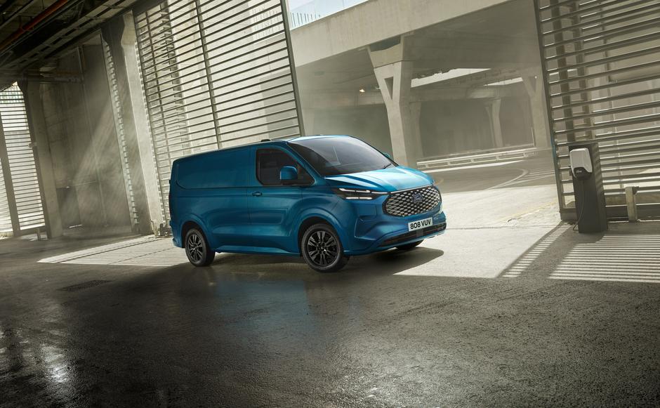 Ford transit custom | Avtor: Ford