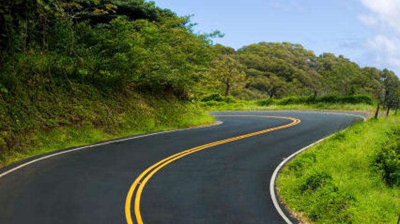 Neosvetljeni del ceste je bil usoden za pešca.