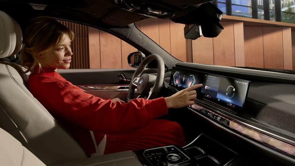 BMW servis | Avtor: BMW