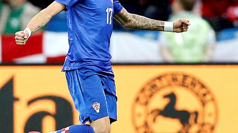 Mandžukić Irska Hrvaška Poznan Euro 2012