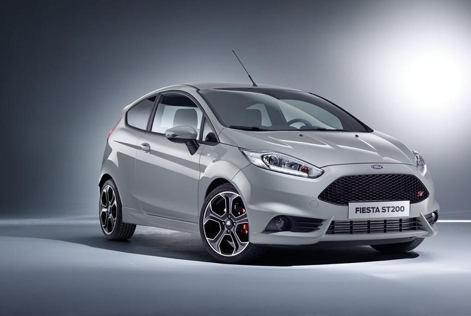 Ford fiesta ST200