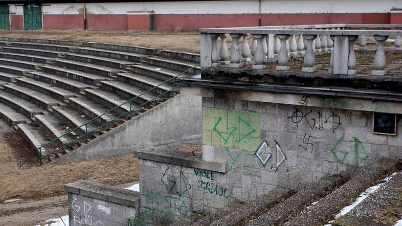 Stadion za Bežigradom bo lahko imel 12 tisoč sedežev, a Pečečnik razmišlja, da b