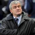 Mark Hughes je zaradi slabih rezultatov pod vse večjim pritiskom. Koliko časa še