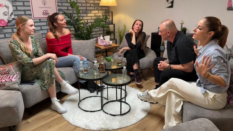 tisti dnevi v mesecu