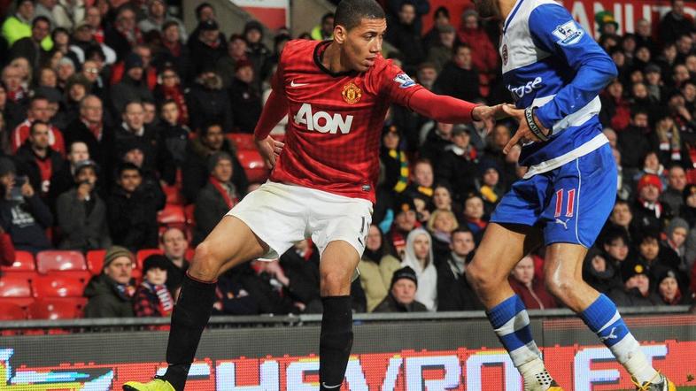 manchester united reading smalling mcanuff