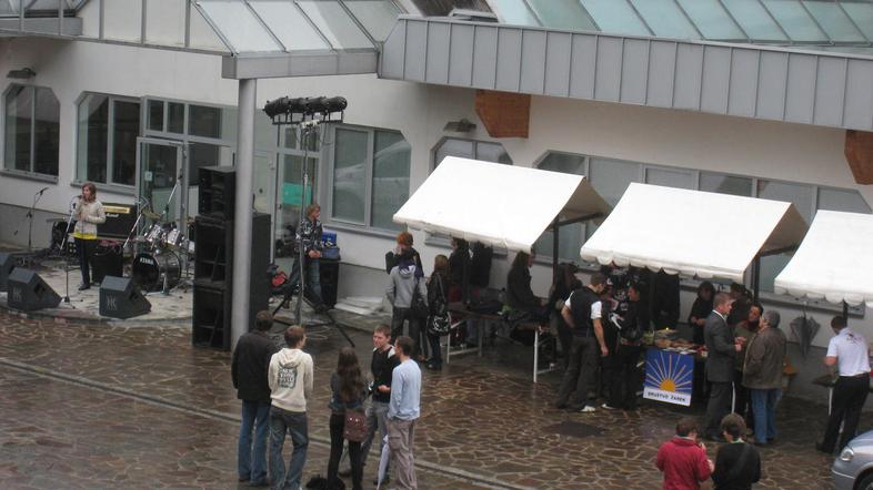 V prostorih Blejskega mladinskega centra deluje tudi infotočka Kluba radovljiški