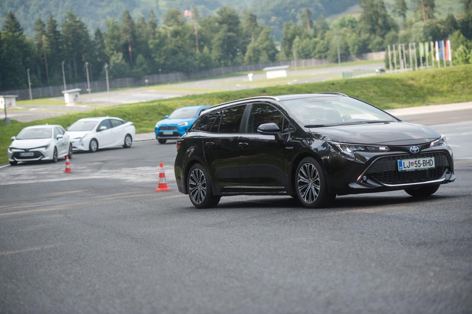 Žurnalova hibridna delavnica s Toyotinimi hibridi | Avtor: Anže Petkovšek