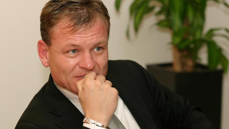 Čeprav je predlagal obvezno razlago, Franci Matoz priznava, da bi bila Sončna hi