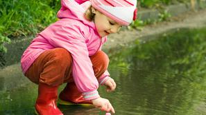 V torek popoldne nas bo ohladil dež, v četrtek pa se bodo temperature spet dvign