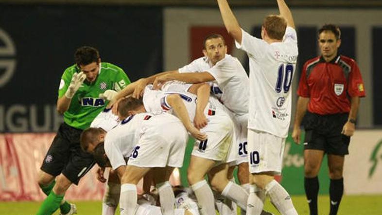Hajduk je v Zagrebu nadigral in povsem zasluženo ugnal bledi Dinamo.