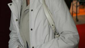 Katja Ujčič, bivša Janševa piarovka, je po tem, ko so jo v Petrolu odpustili, od