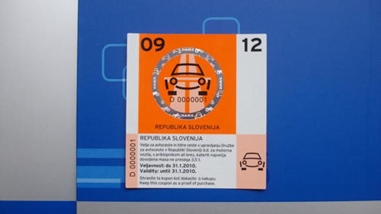 Slovenija je 1. julija lani na vseh cestninskih cestah uvedla vinjete za osebna 