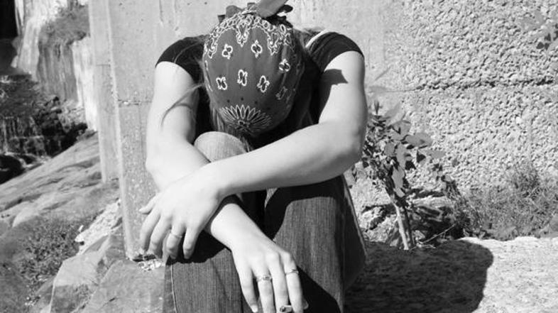 Dekle je bilo prodano v suženjstvo nekemu Italijanu, ki jo je 42 dni psihično in