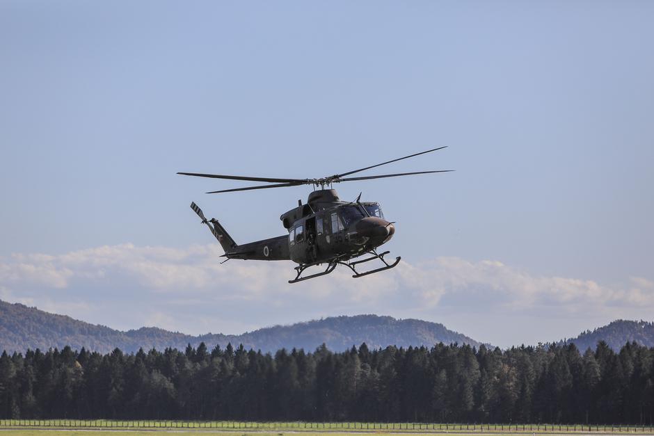 vojaški helikopter | Avtor: Saša Despot