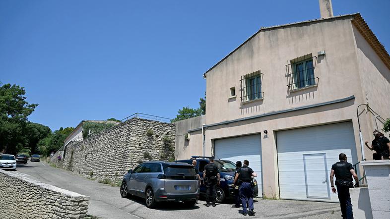 prizorišče napada na mladoporočenca Goult Francija