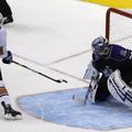 Odločilni gol za 12 zmago Oilersov je Jasonu LaBarberi zabil Aleš Hemsky.