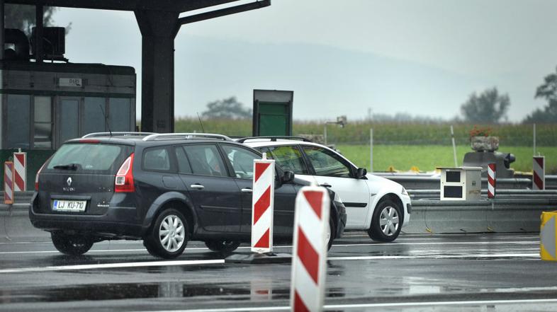 Radar na cestninski postaji Log