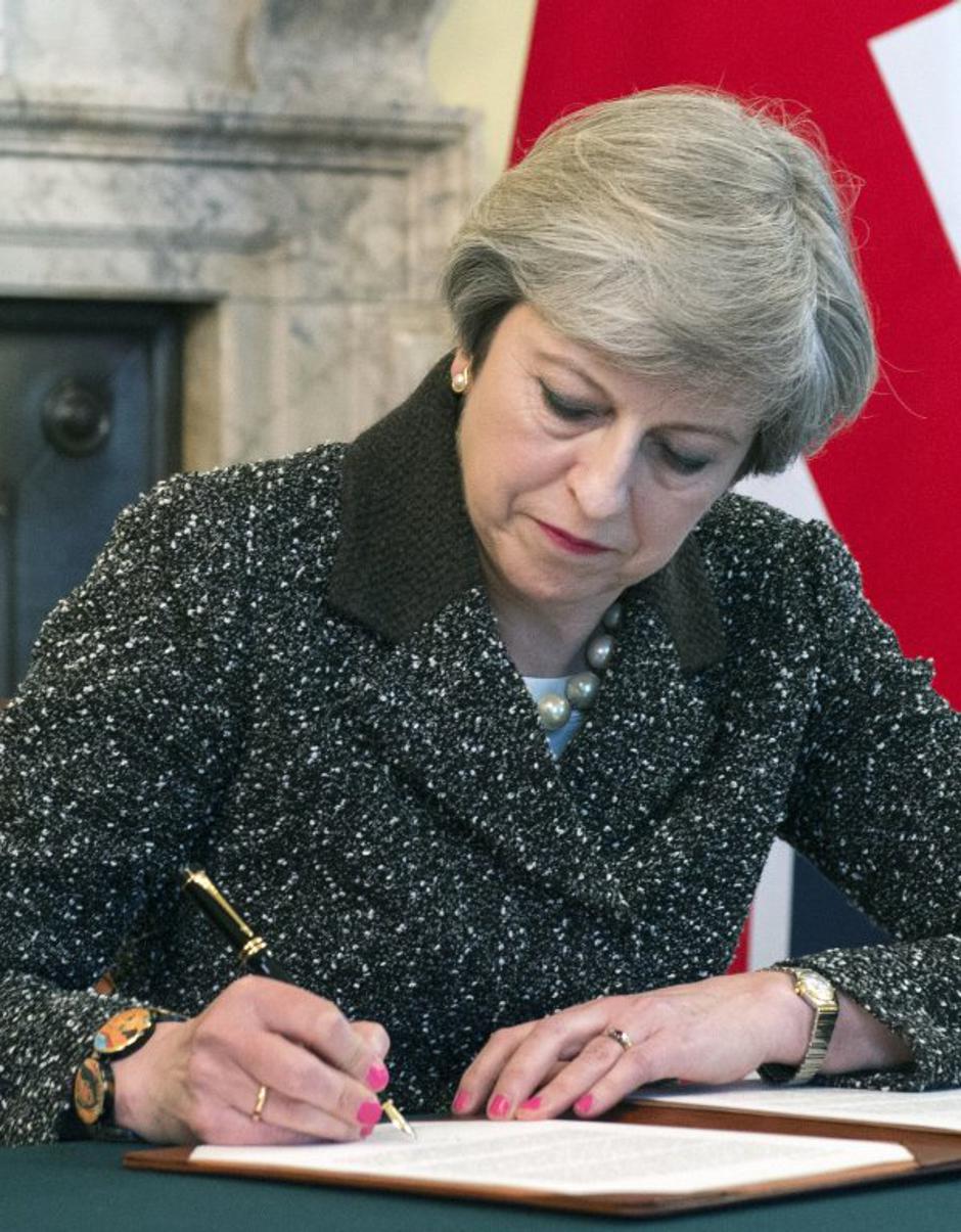Theresa May, pismo o Brexitu | Avtor: EPA