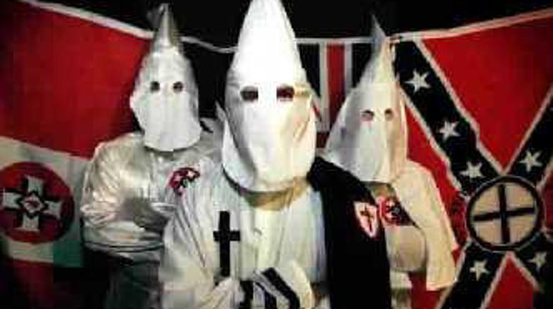 Ku Klux Klan zaradi zmage Obame napoveduje rasno vojno, a noče, da bi novega ame