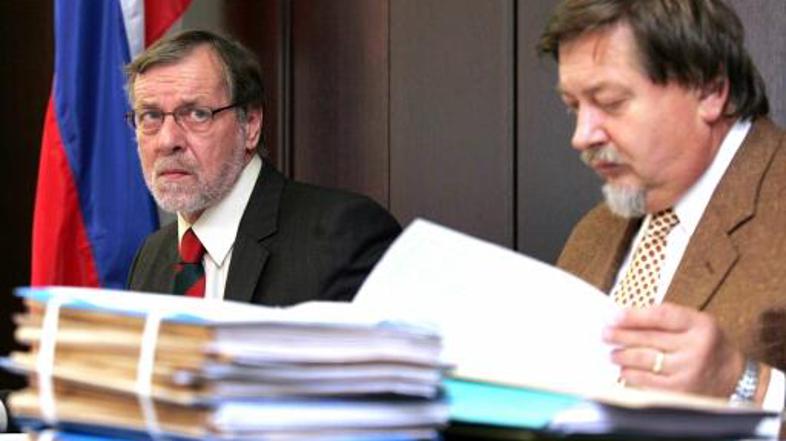 30102007_bobo_frantar_volilna_komisija