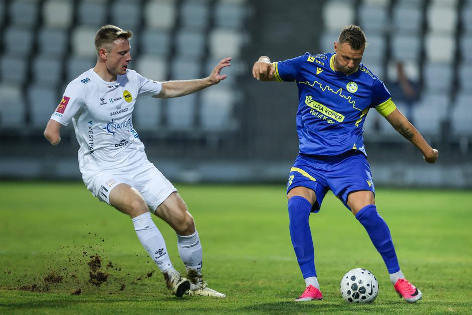 nogomet konferenčna liga, kvalifikacije, 2. krog, Koper - Runavik | Avtor: Saša Despot