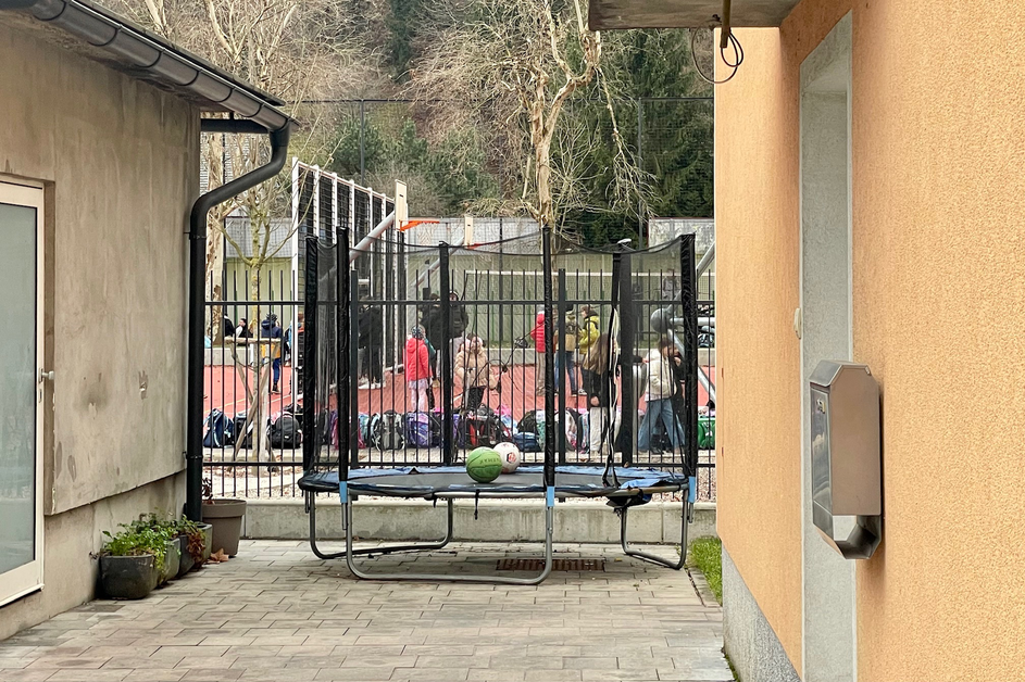 Evakuacija šole zaradi groženj, Osnovna šola Franc Rozman Stane