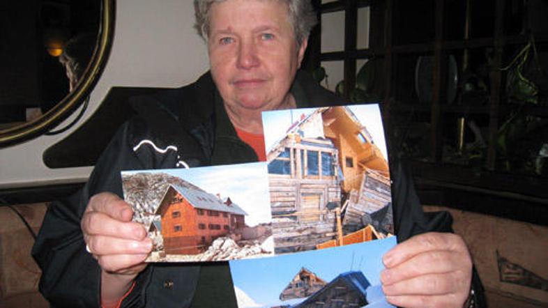 Marica Okršlar, vodja gospodarskega odbora pri Planinskem društvu Gorje, kaže fo