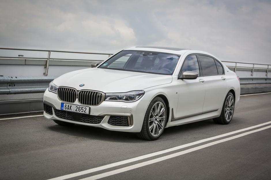 BMW M760Li | Avtor: Saša Despot