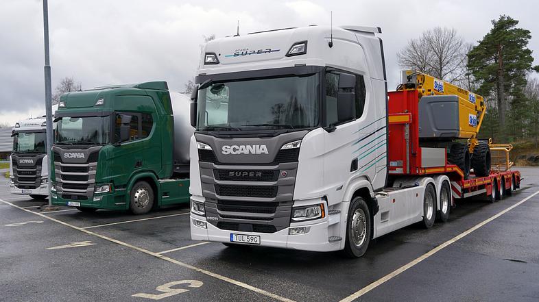 scania super