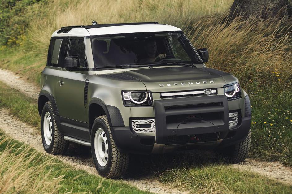 Land rover defender